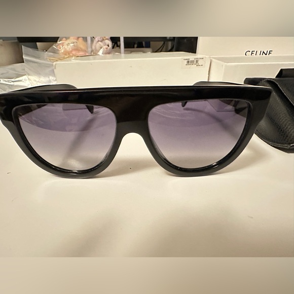 Celine black frame  sun glasses - Picture 1 of 5
